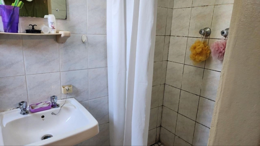 3 Bedroom Property for Sale in Safari Gardens North West